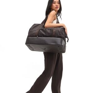 BuffBunny Game Changer Duffle in Cold Brew